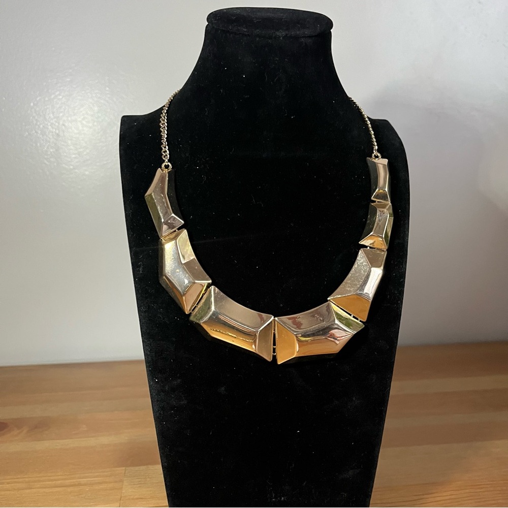 Gold-tone Vintage-style Chunky Chain Statement Necklace Set of 2- Women Jewelry - Picture 9 of 11